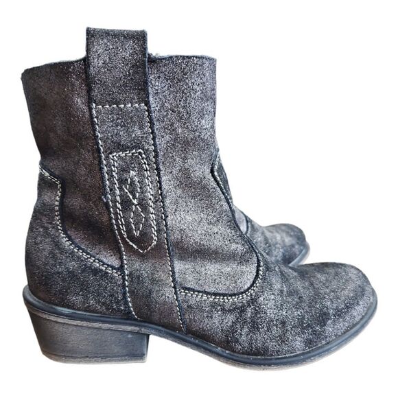 CHARLES by Charles David Pewter Sparkly Short Cowboy Boots Size 6 - Picture 2 of 7